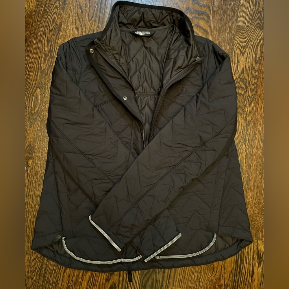 The North Face Jacket - Picture 3 of 4